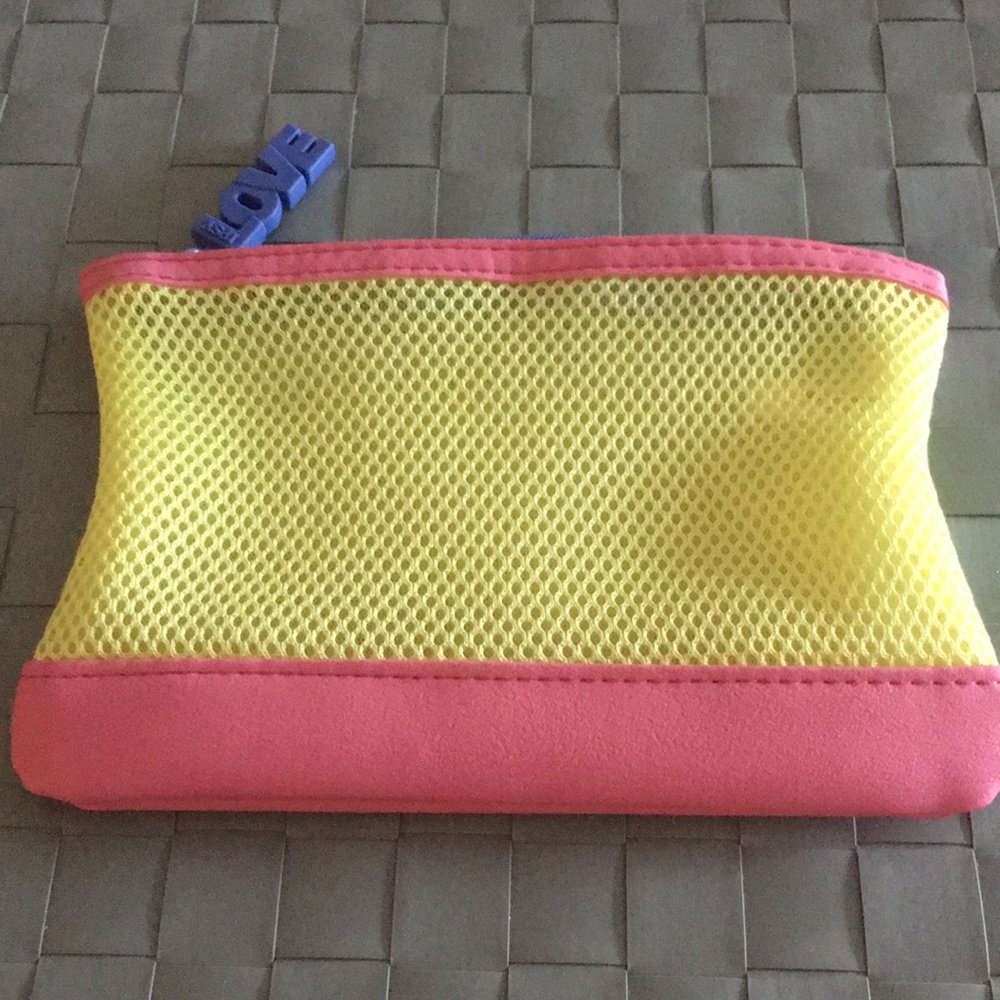 IPSY makeup bag